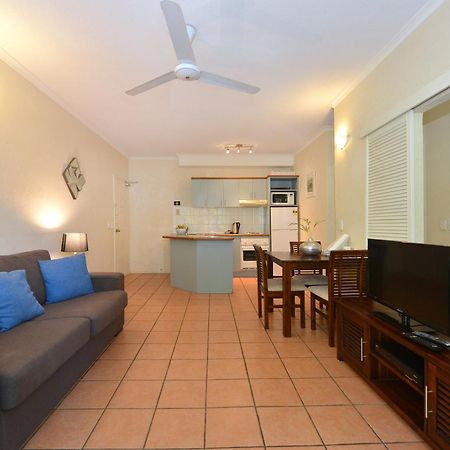 Seascape Holidays - Tropic Sands Port Douglas Rum bild