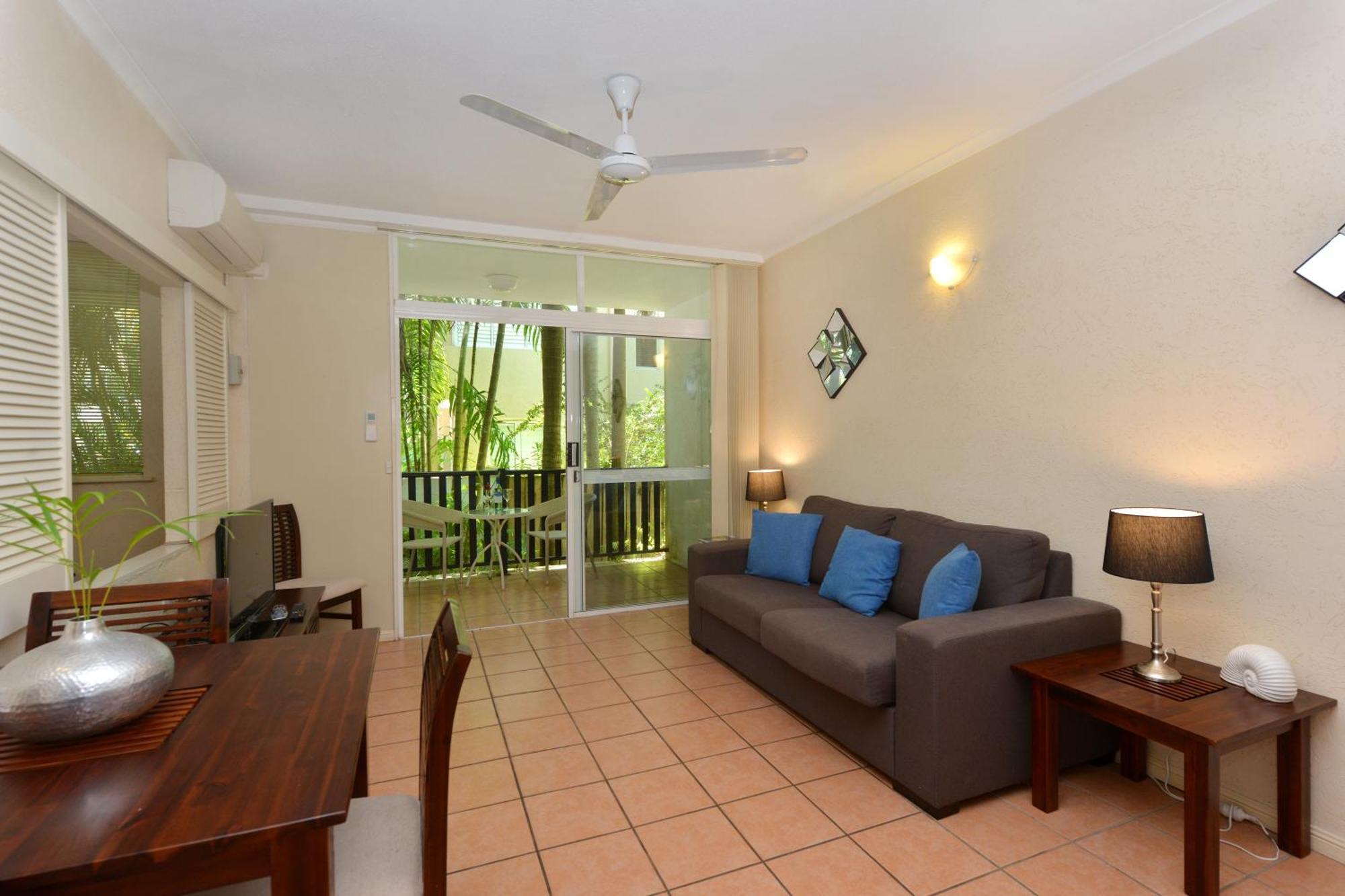 Seascape Holidays - Tropic Sands Port Douglas Rum bild
